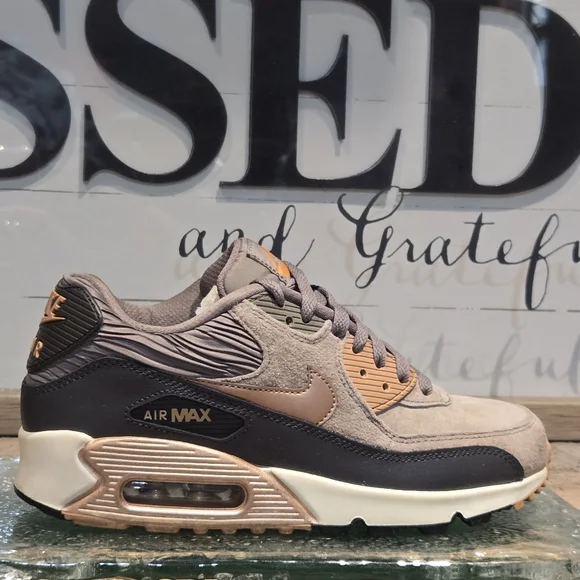 Nike Air Max 90 Leather Suede Grey Pink Wmns 7.5 #768887 201 RARE - Picture 2 of 12